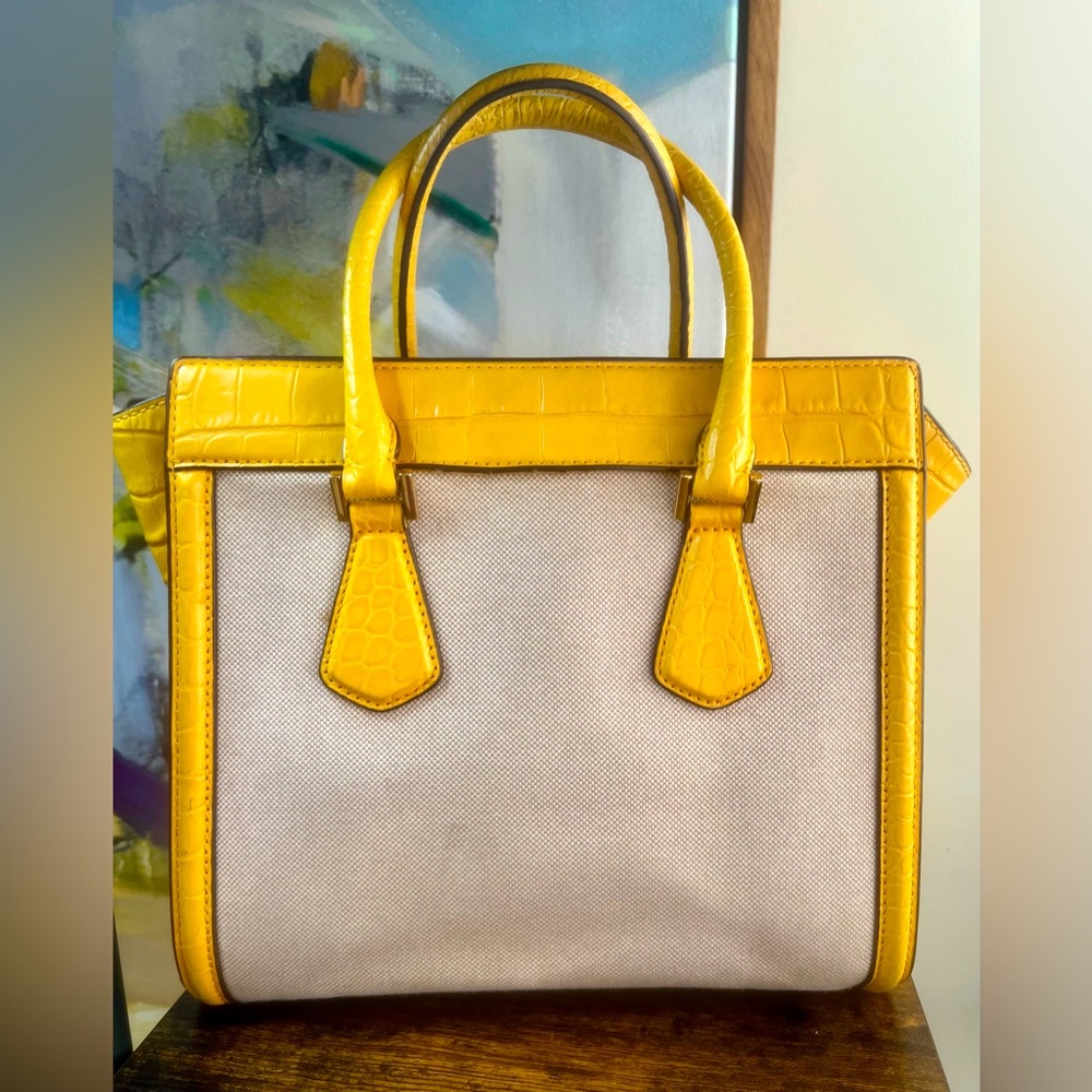Michael Kors Colette Ecru Sun Large Canvas Leather Satchel Bag - Picture 3 of 9